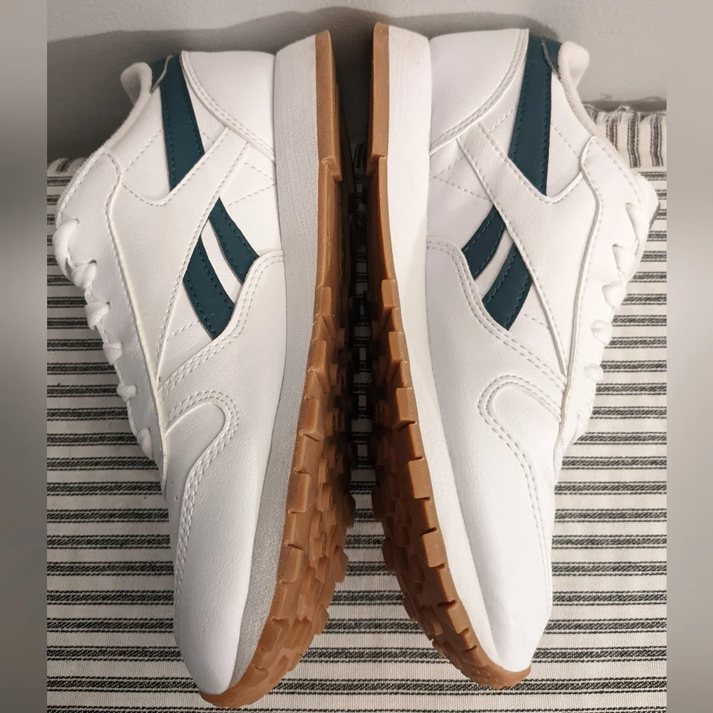 Reebok‎ Classic Leather sneakers White/green Youth 4.5
